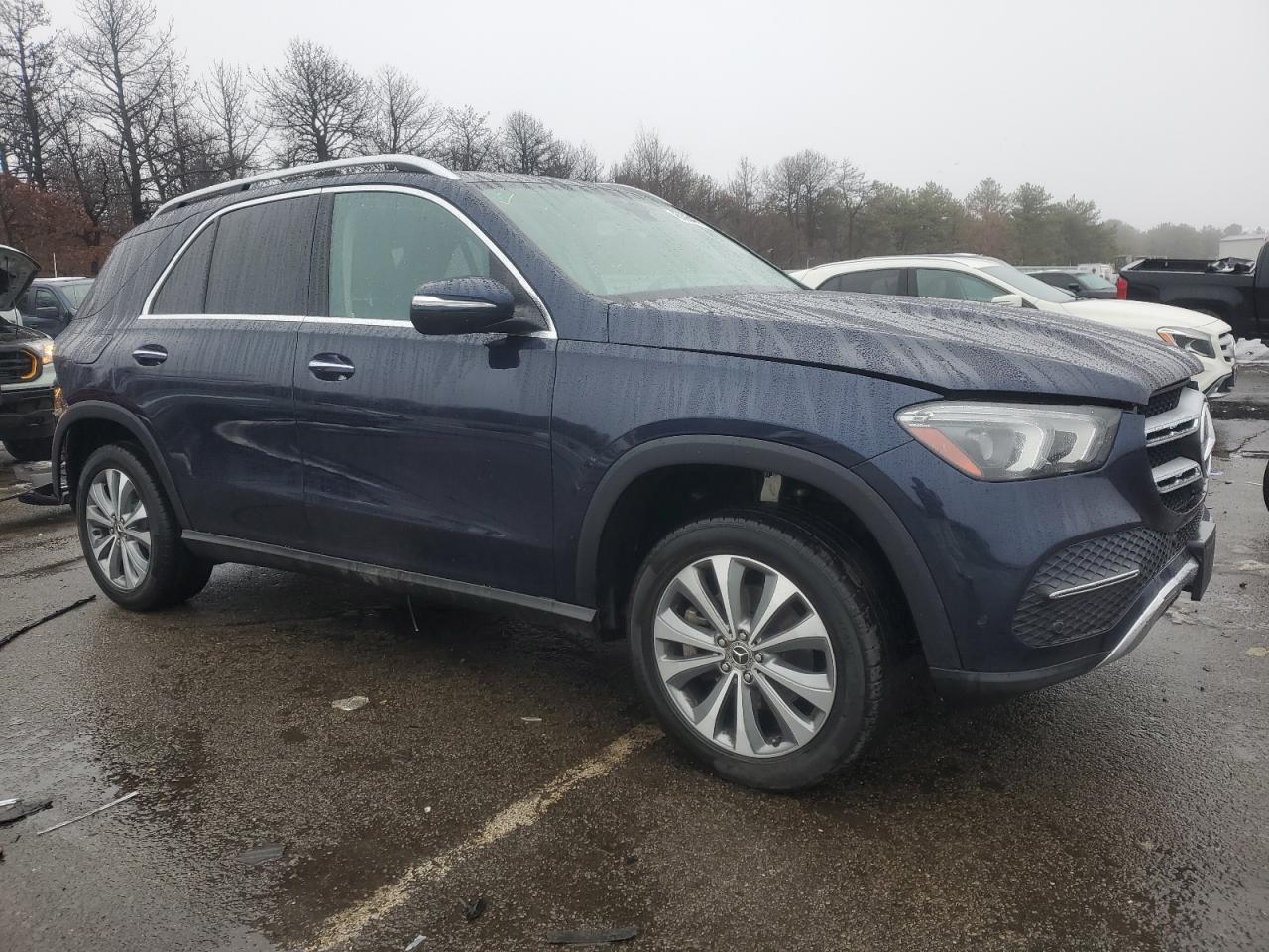 2020 Mercedes-Benz GLE - Image 4