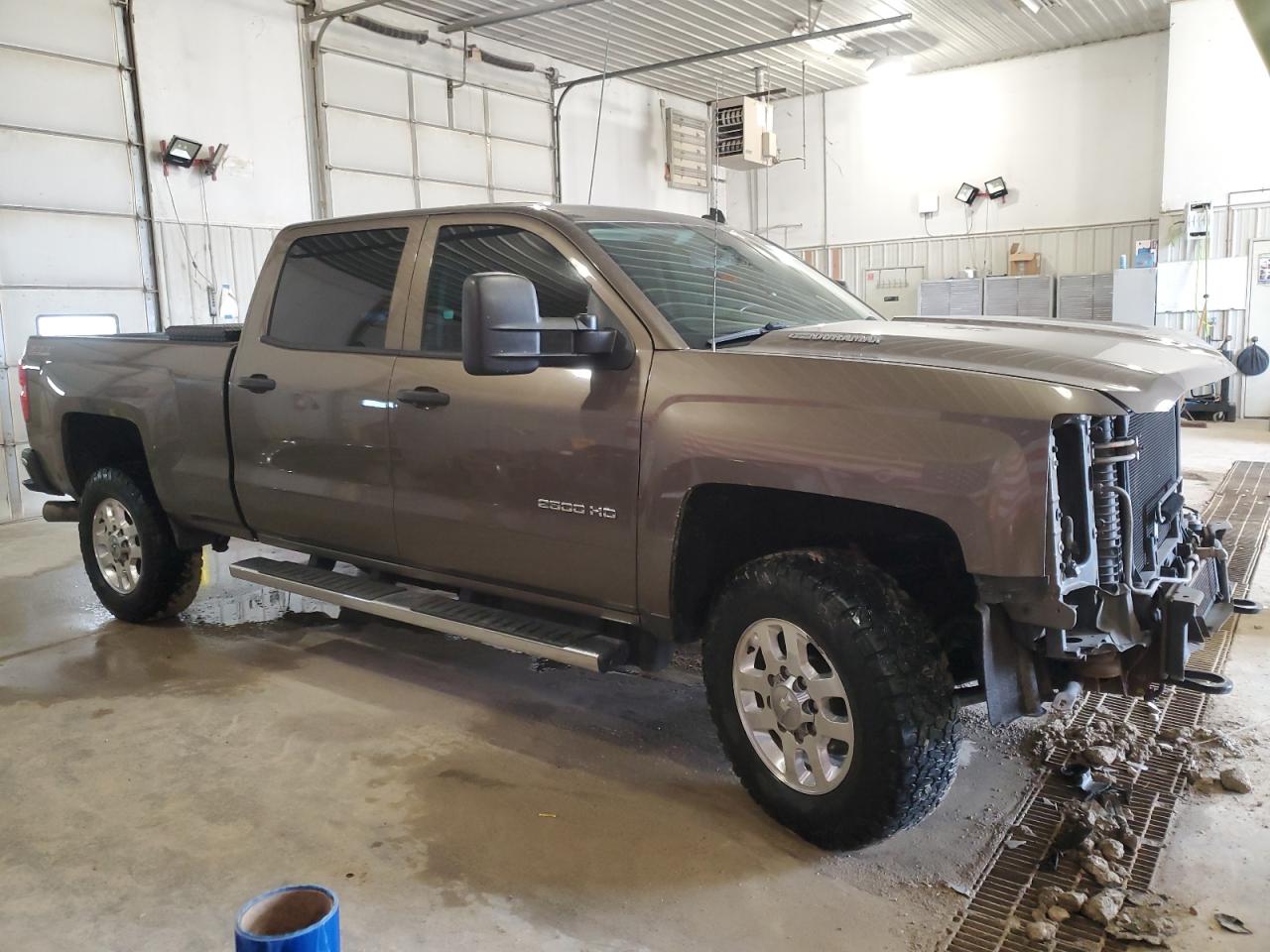 2015 Chevrolet Silverado - Image 4