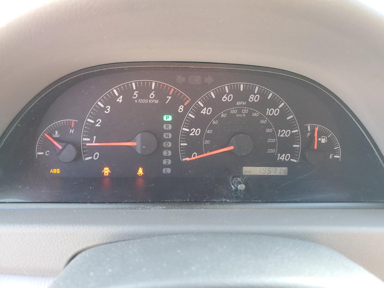 2005 Toyota Camry - Image 9