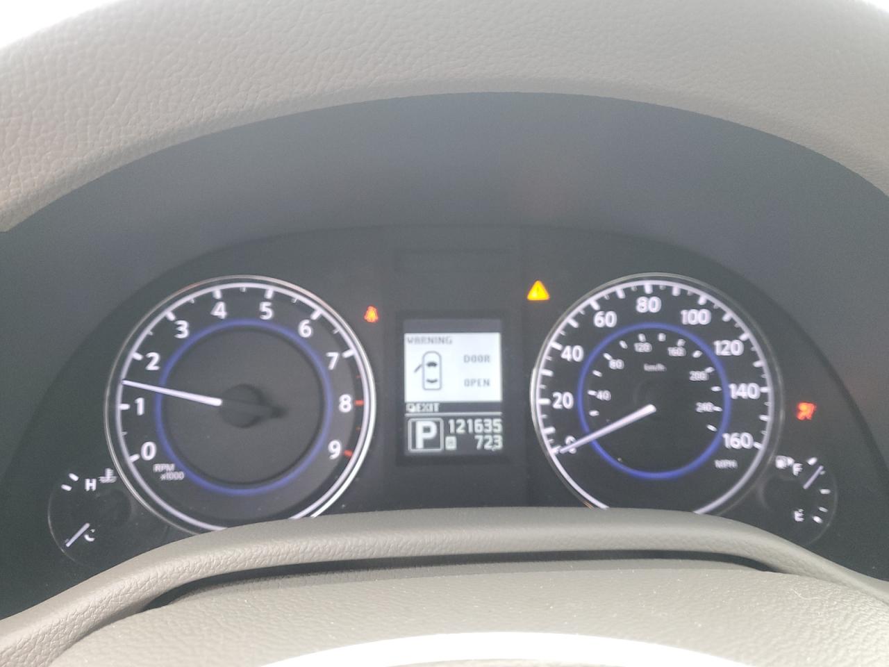 2012 Infiniti G - Image 9