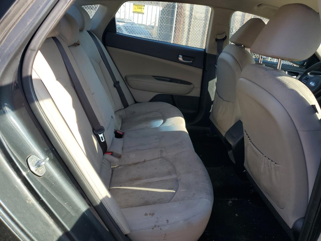 2016 Kia Optima - Image 10