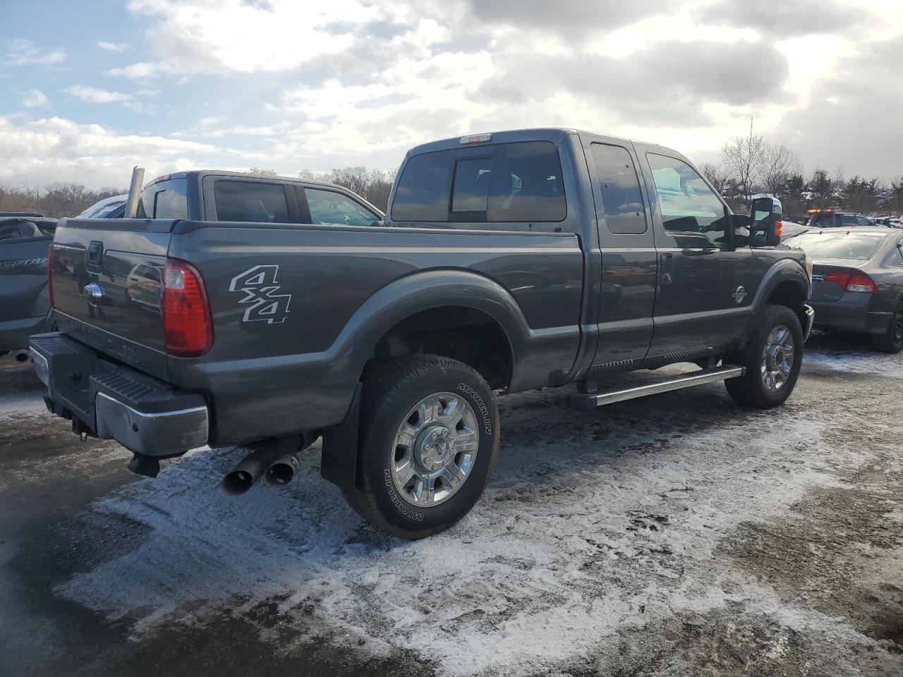 2015 Ford F350 - Image 3