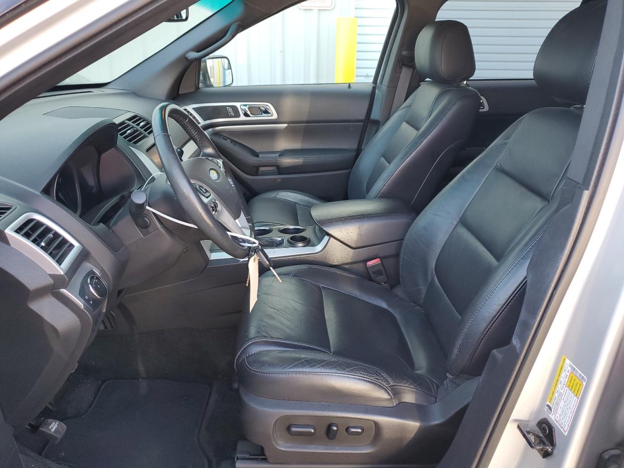 2014 Ford Explorer - Image 7