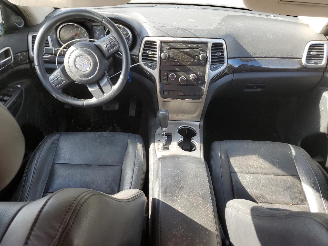 2012 Jeep Grand Cherokee - Image 8