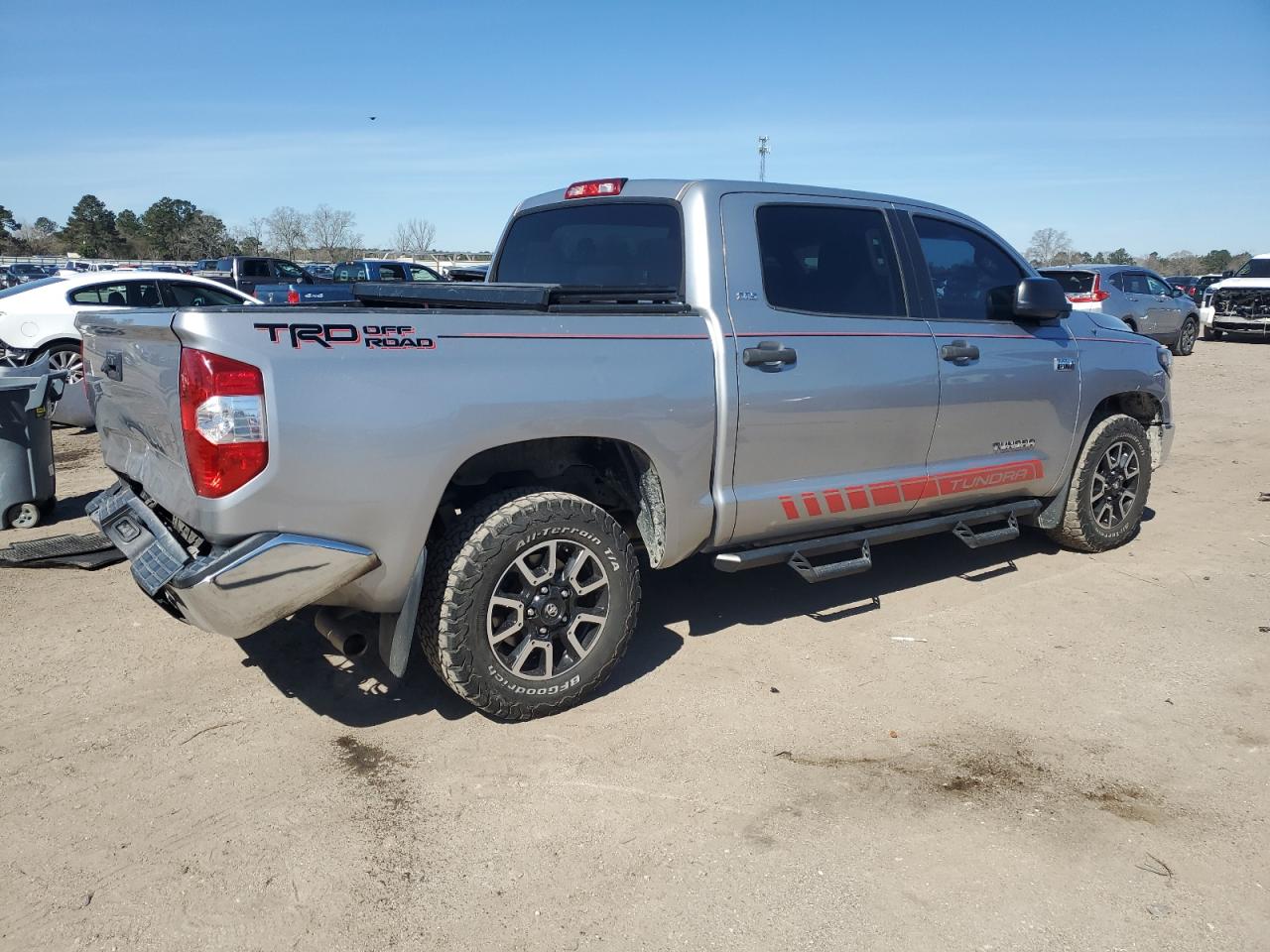 2017 Toyota Tundra - Image 3