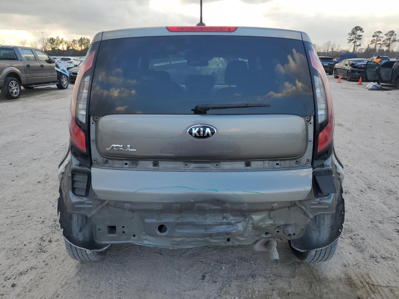 2017 Kia Soul - Image 6