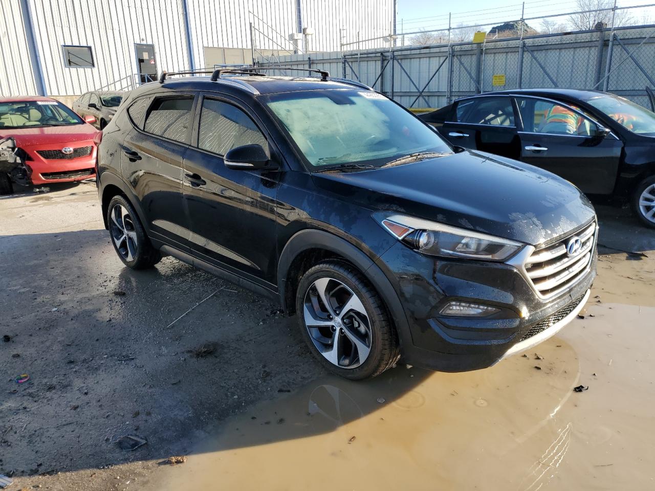 2017 Hyundai Tucson - Image 4