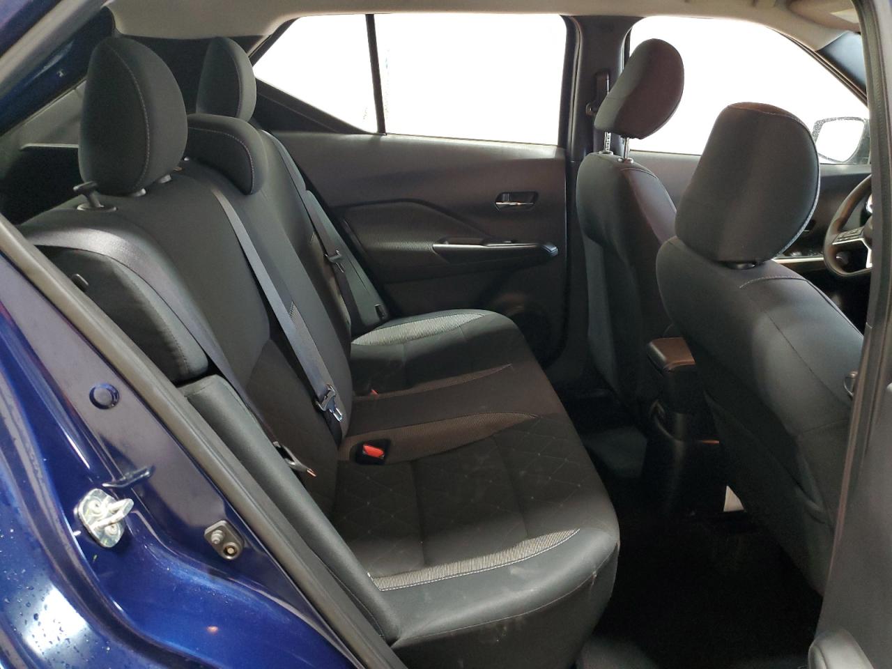 2020 Nissan Kicks - Image 11