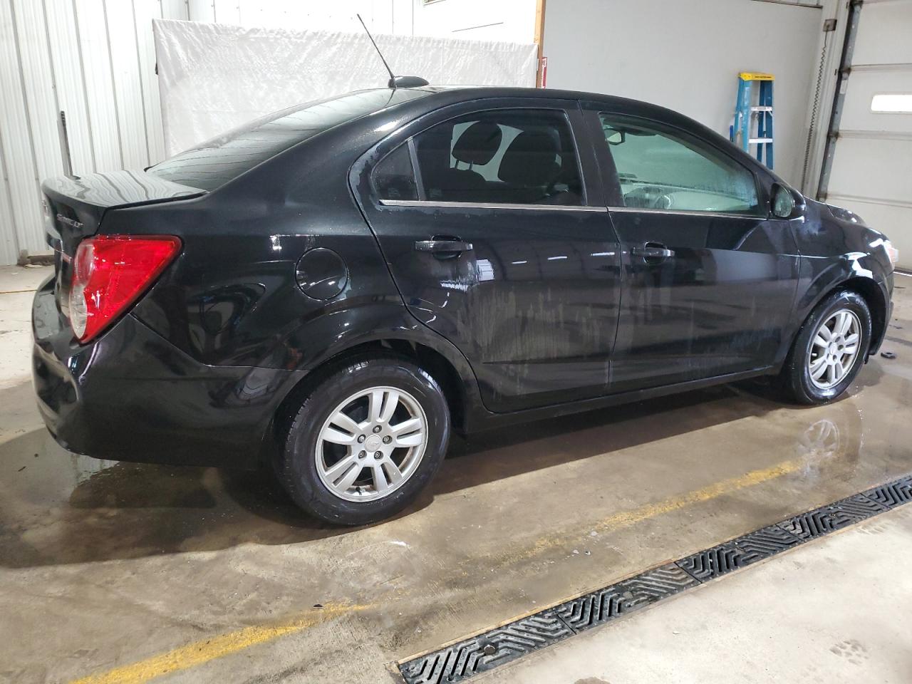 2016 Chevrolet Sonic - Image 3