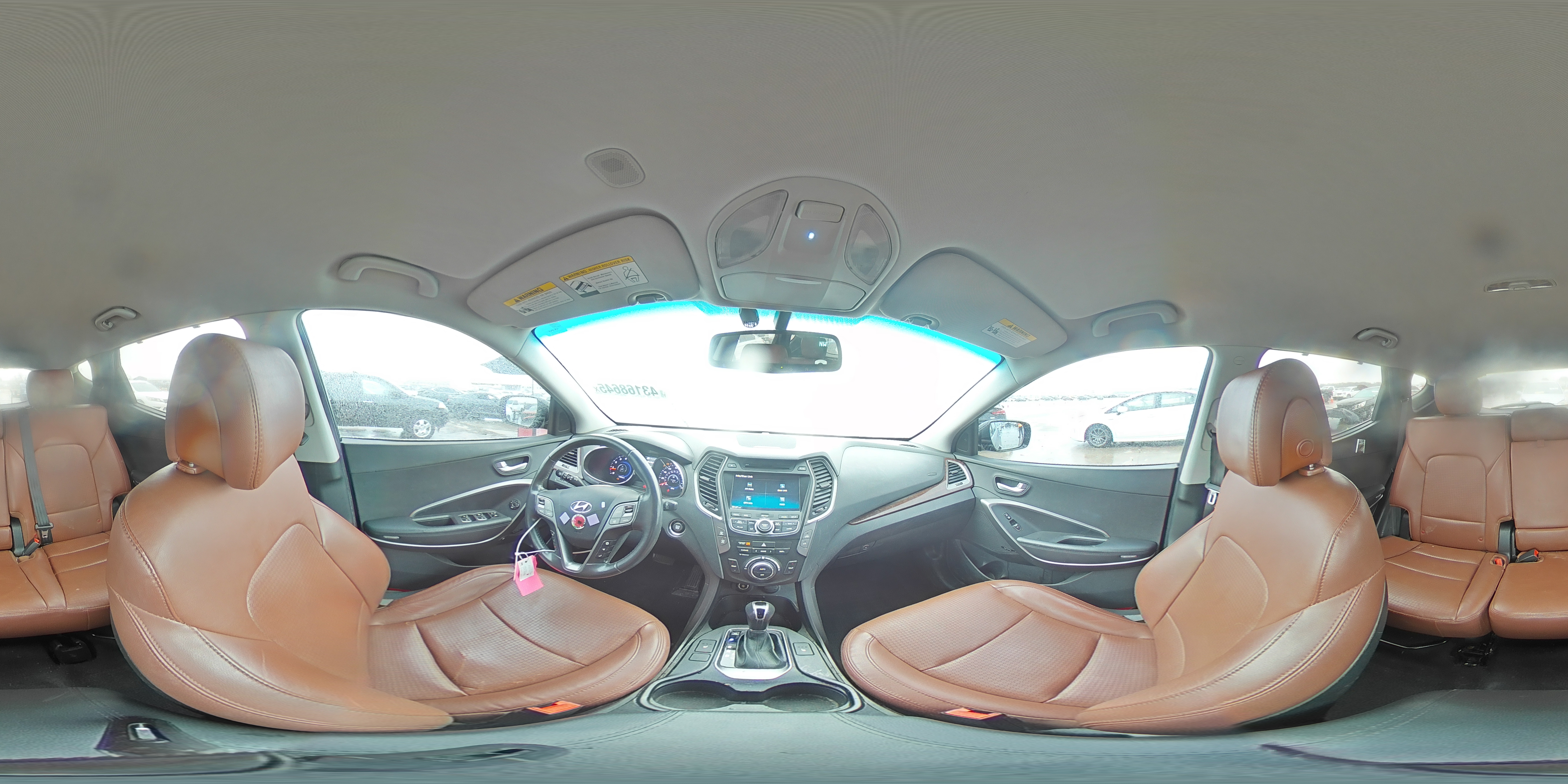 2014 Hyundai Santa Fe - Image 15