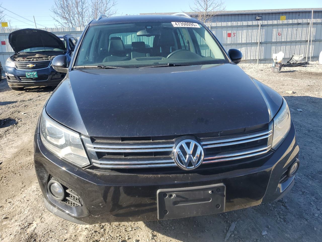 2016 Volkswagen Tiguan - Image 5