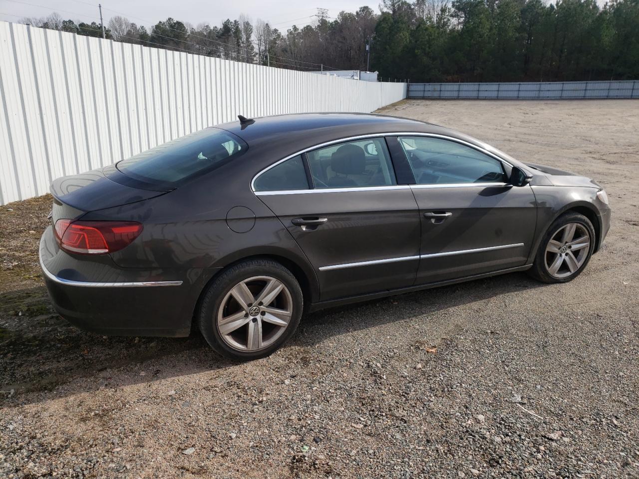 2016 Volkswagen Passat CC - Image 3