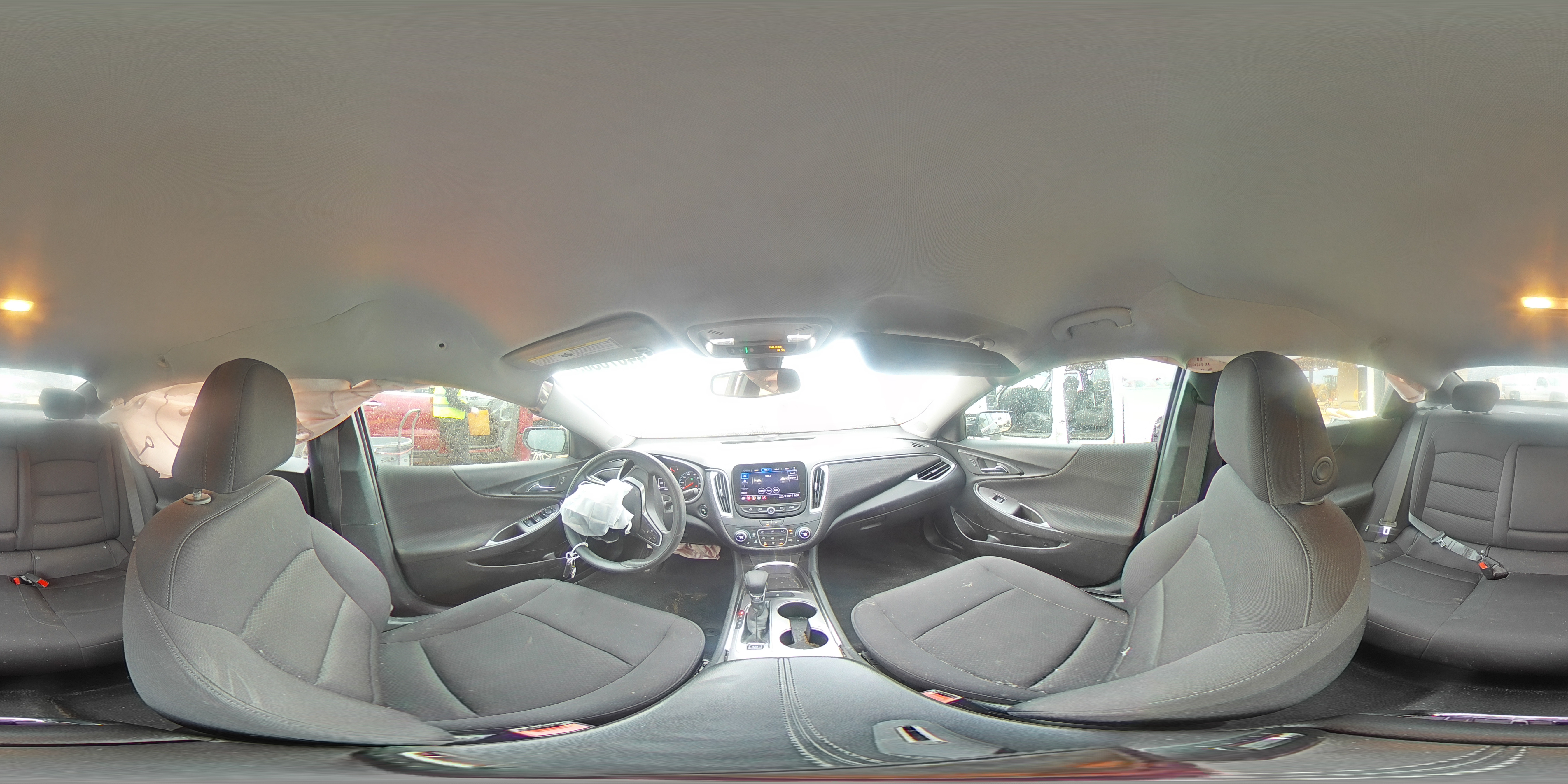 2022 Chevrolet Malibu - Image 13
