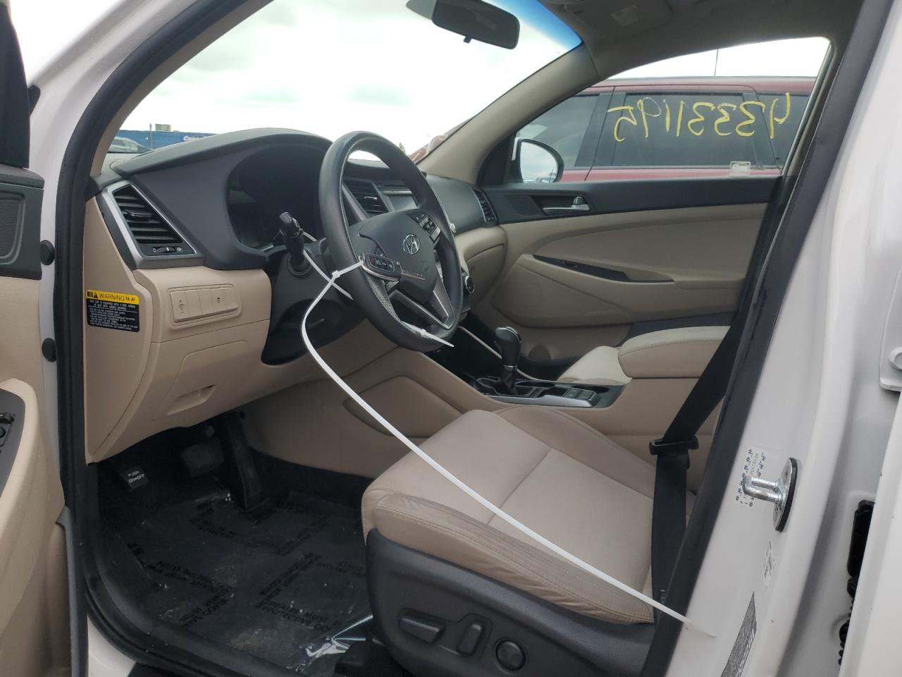 2017 Hyundai Tucson - Image 7