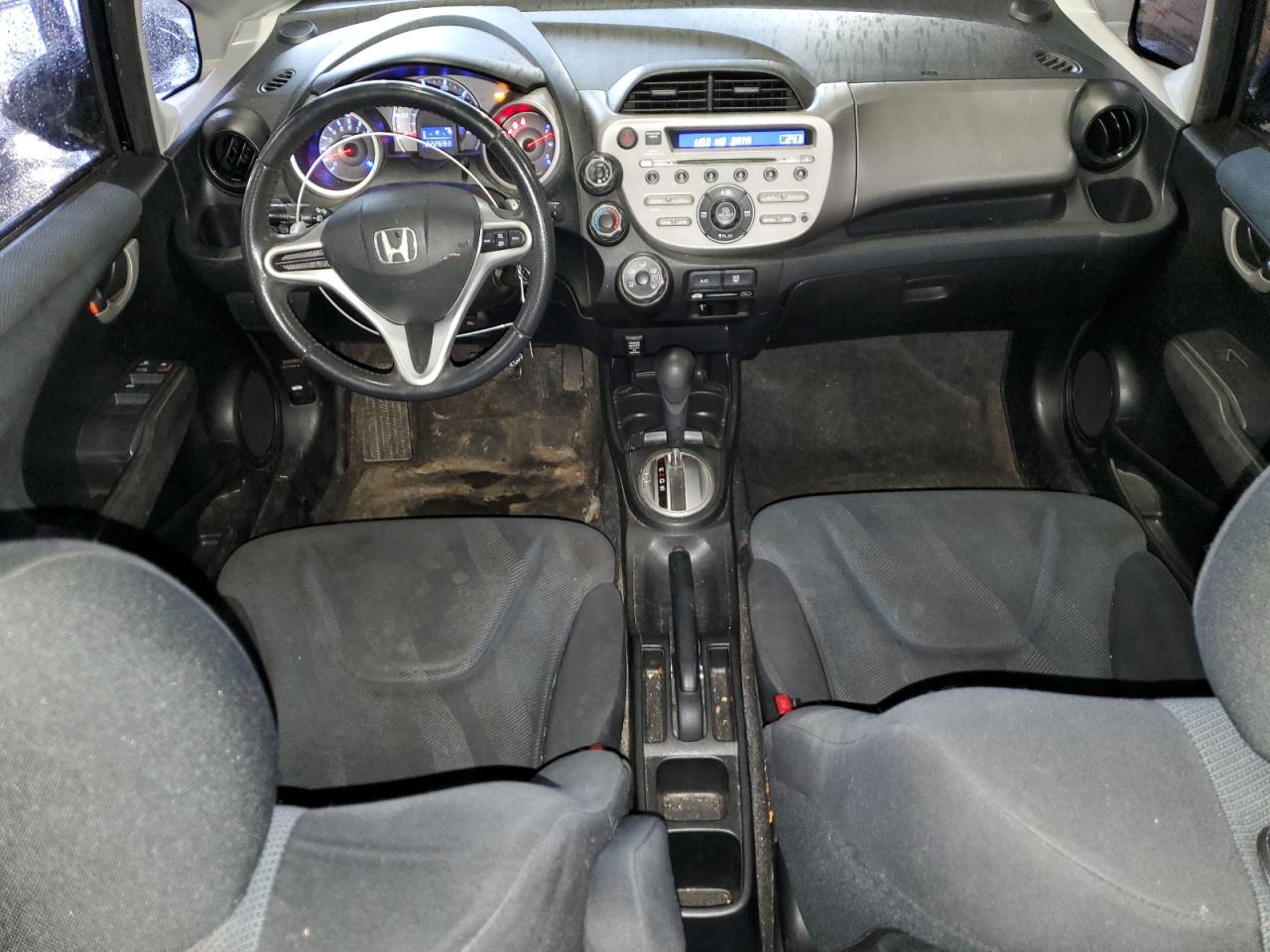 2009 Honda Fit - Image 8