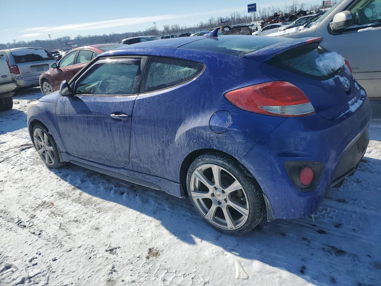 2013 Hyundai Veloster - Image 2