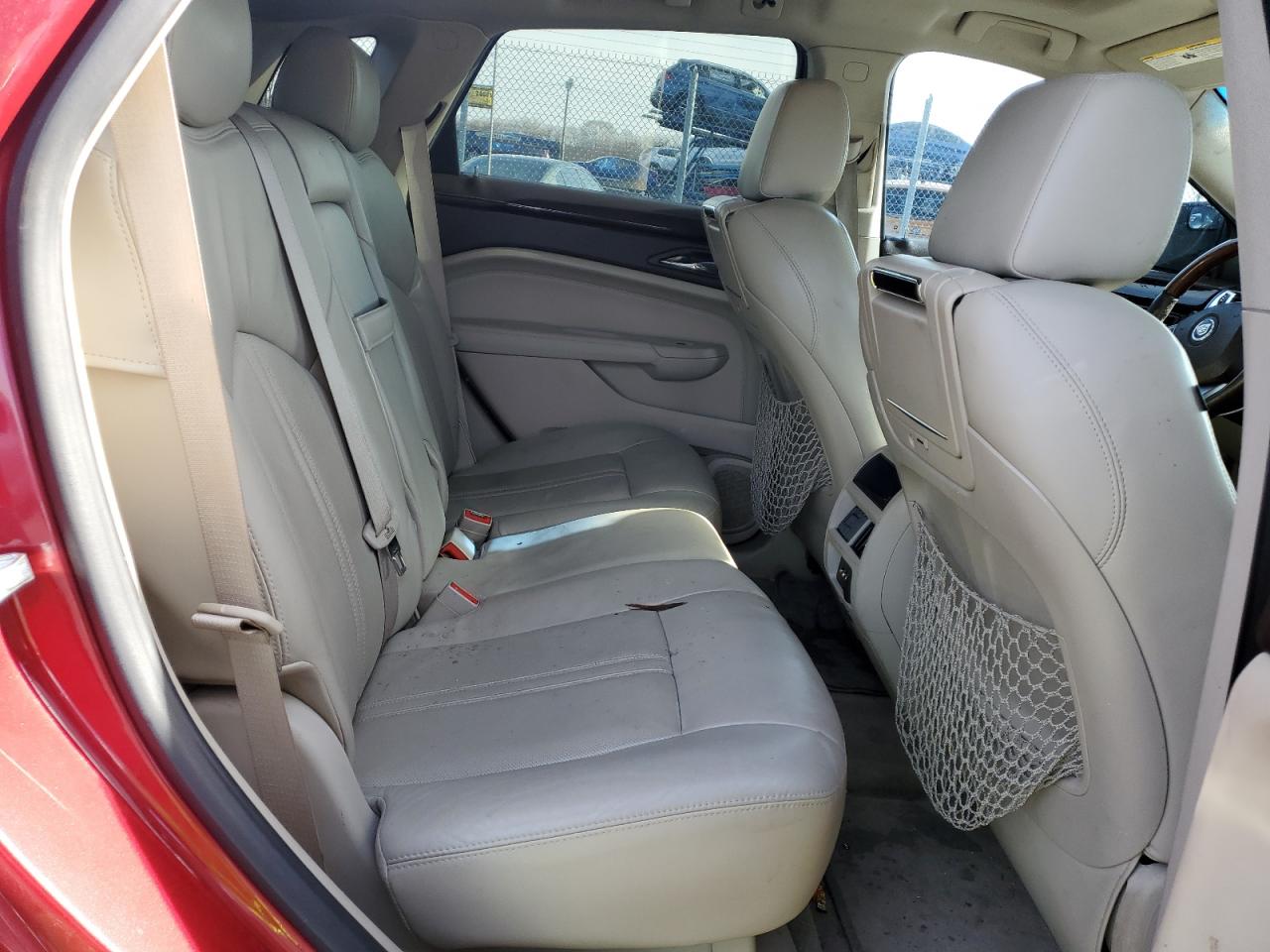 2010 Cadillac SRX - Image 11
