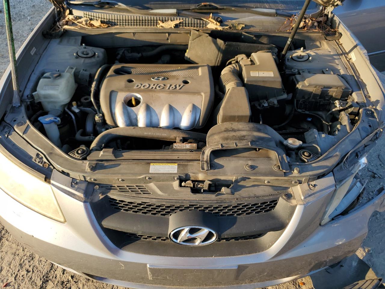 2008 Hyundai Sonata - Image 11