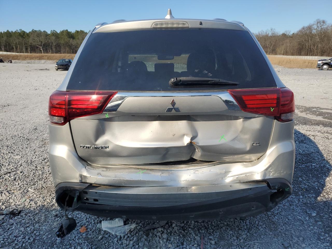 2020 Mitsubishi Outlander - Image 6