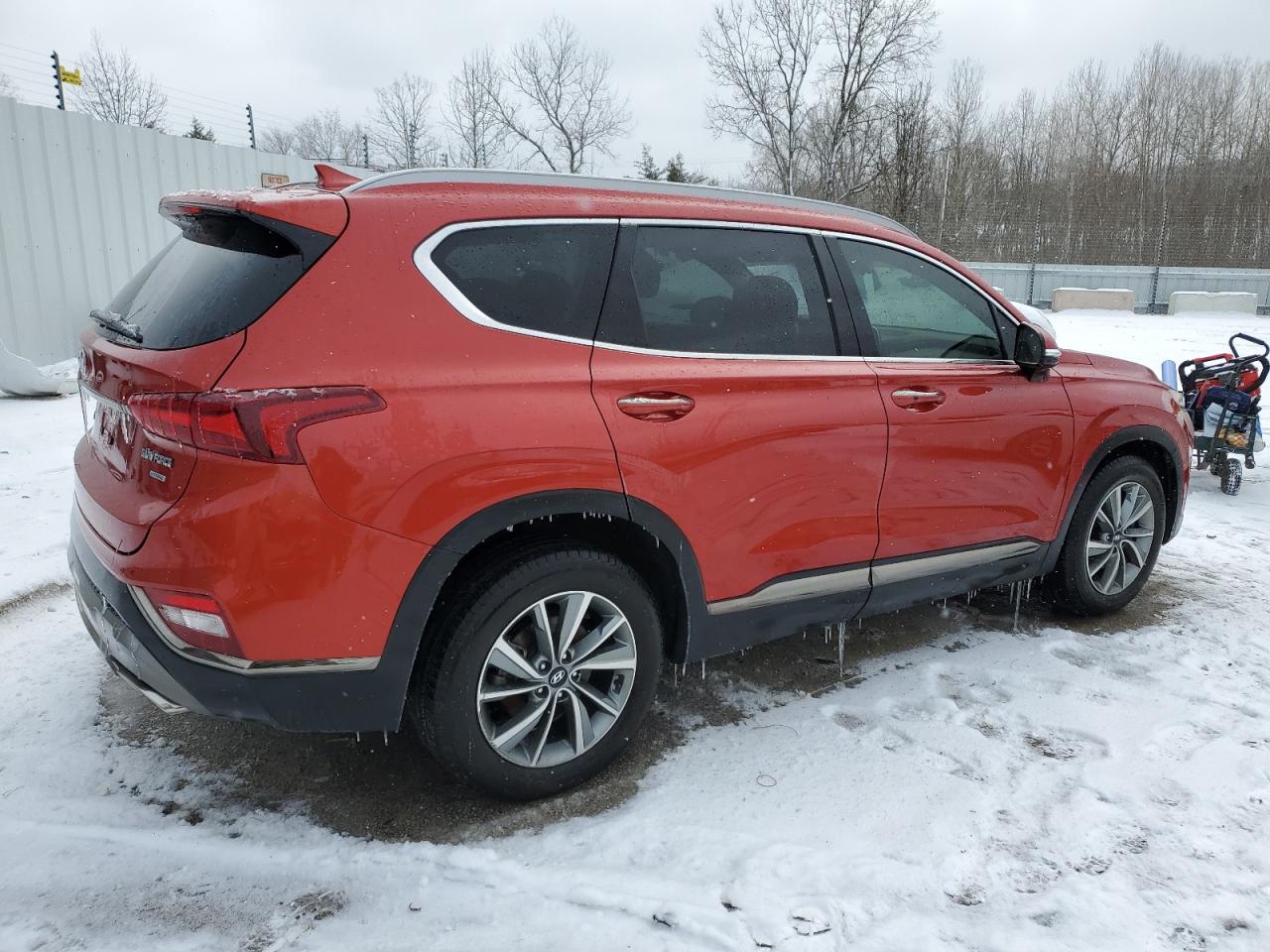 2019 Hyundai Santa Fe - Image 3