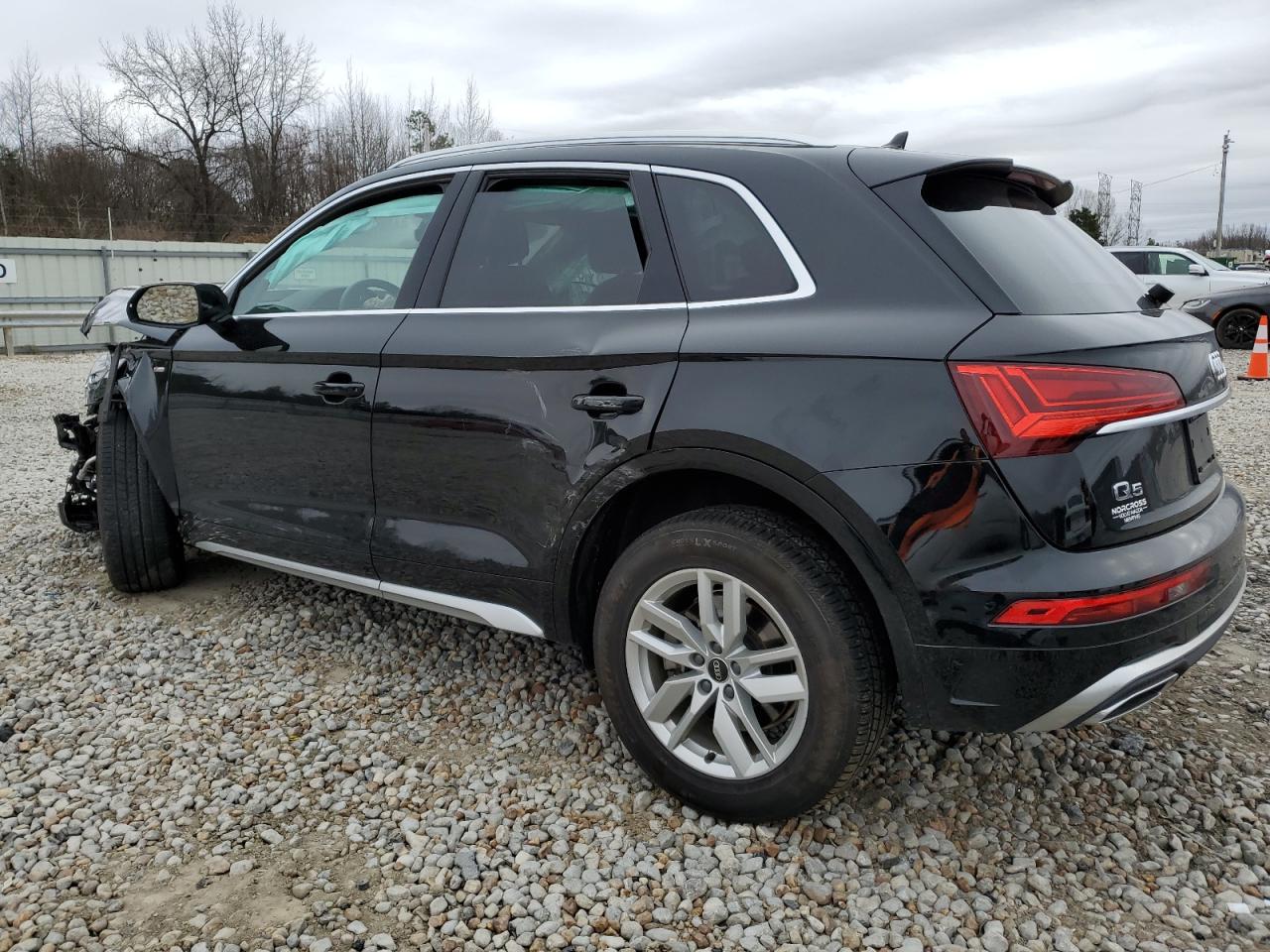 2023 Audi Q5 - Image 2