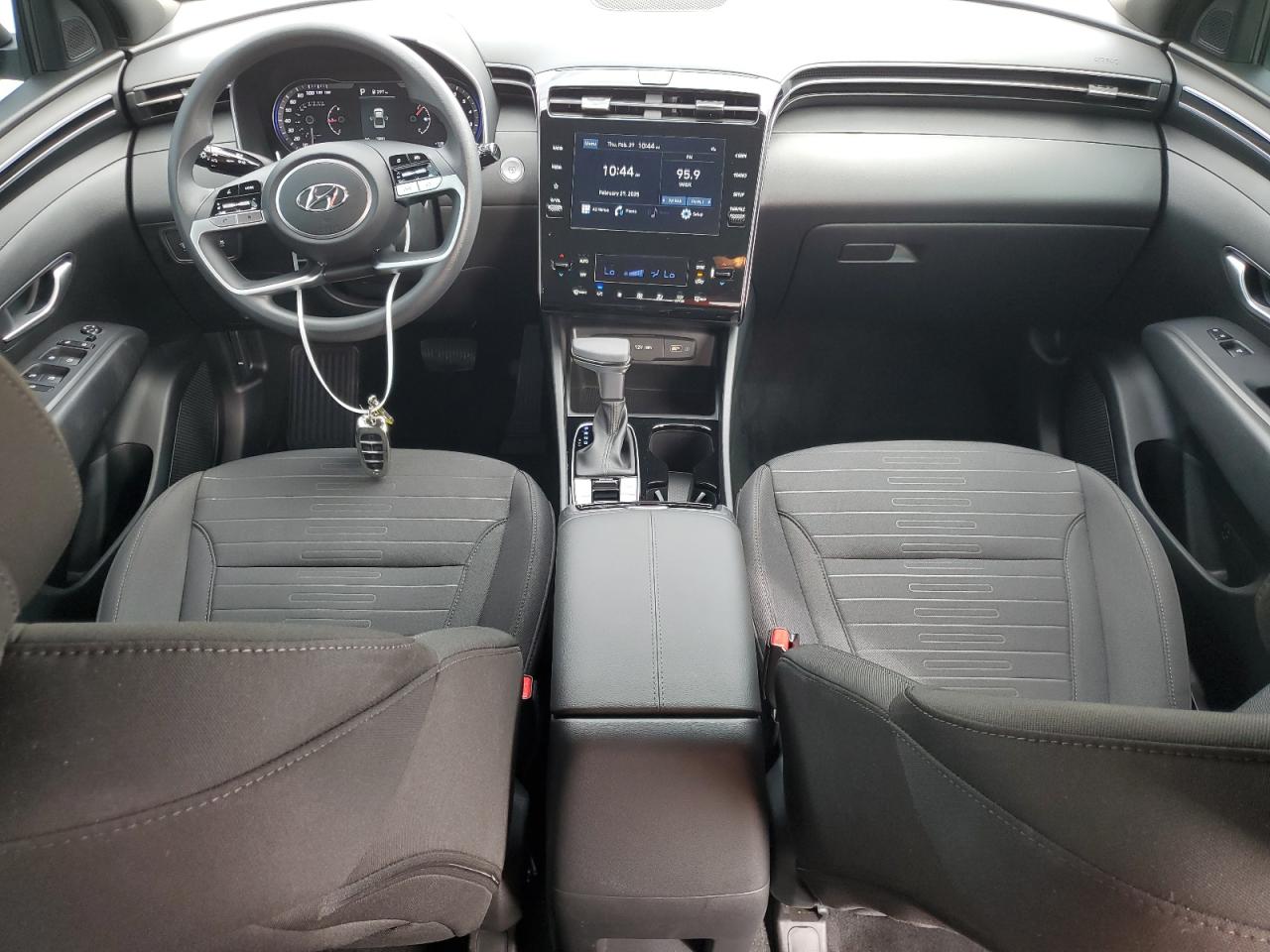 2024 Hyundai Santa Cruz - Image 8