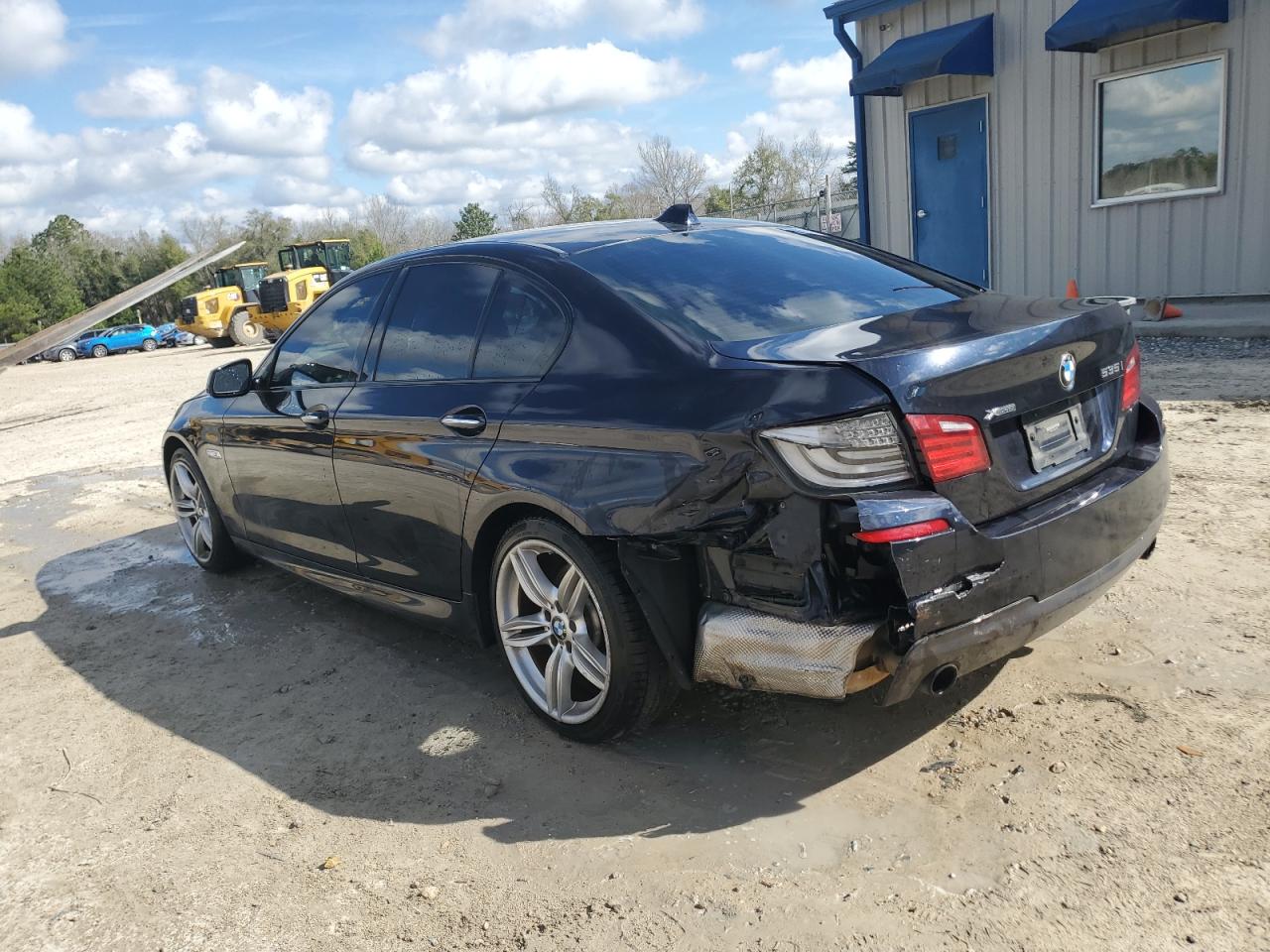 2013 BMW 5er - Image 2