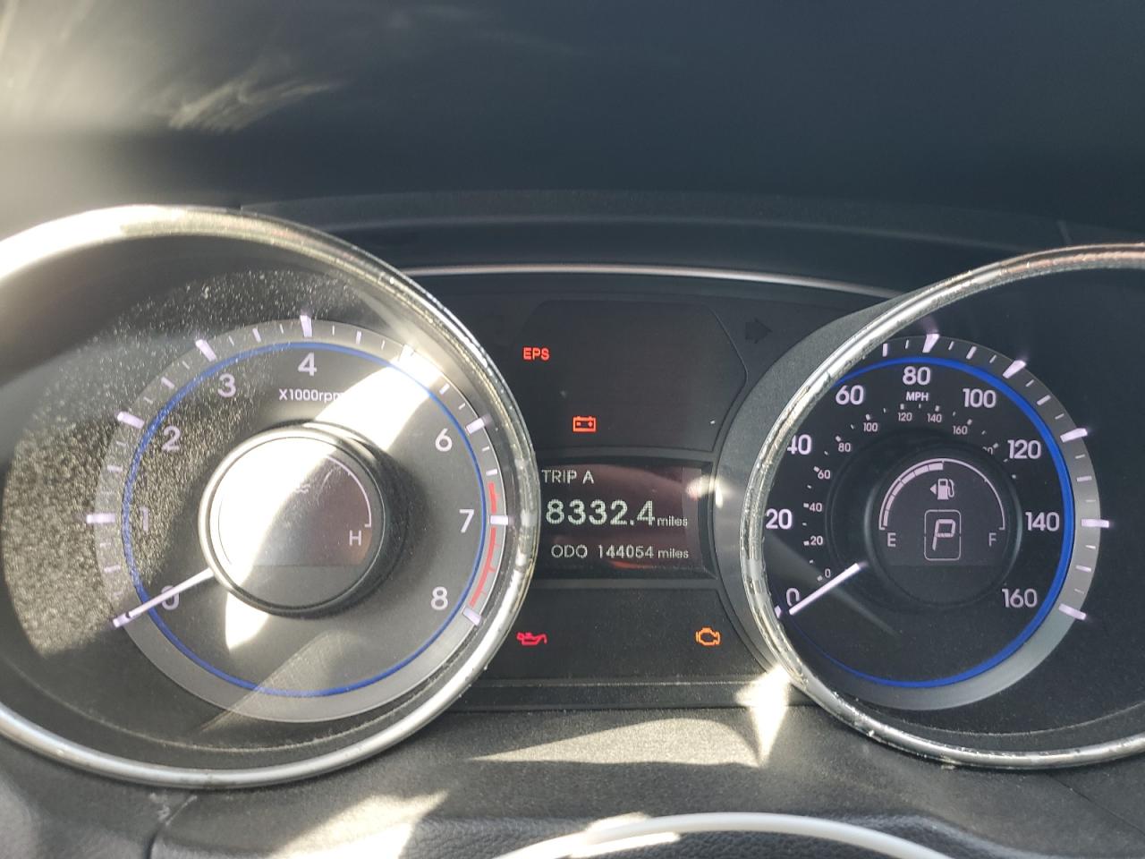 2011 Hyundai Sonata - Image 9