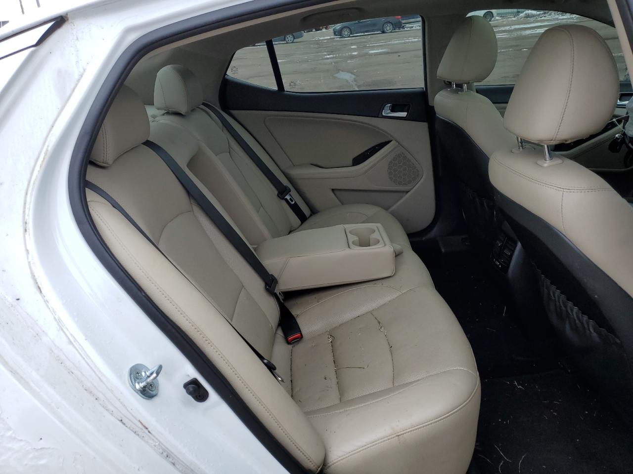 2015 Kia Optima - Image 10