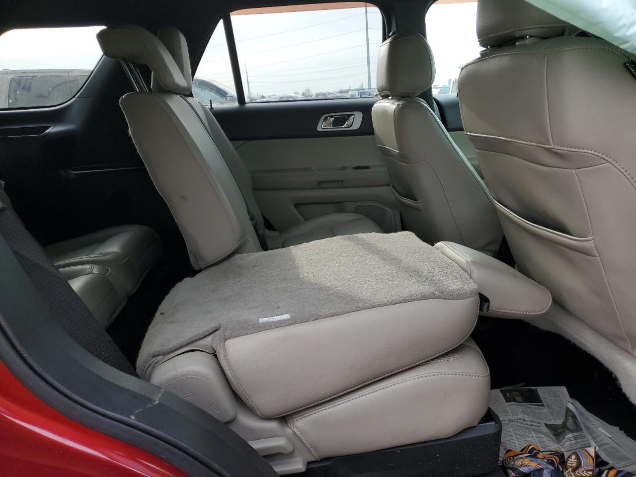 2015 Ford Explorer - Image 10