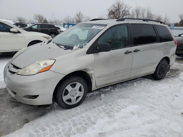 2010 Toyota Sienna Ce