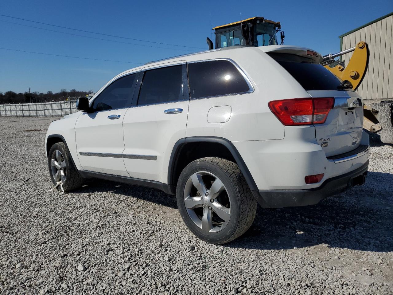 2013 Jeep Grand Cherokee - Image 2