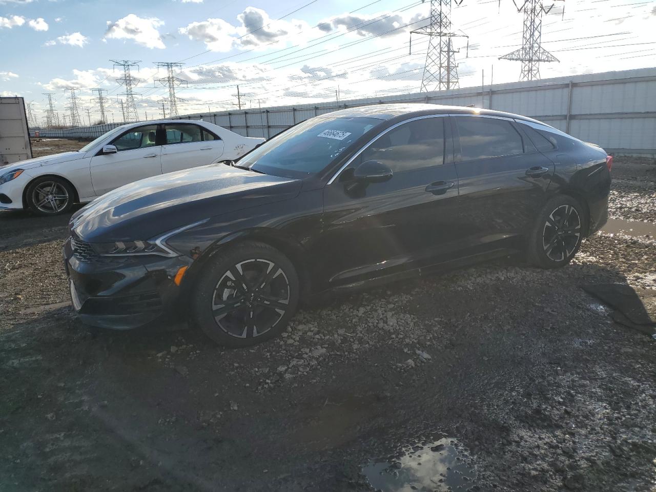 2023 Kia K5 - Image 1