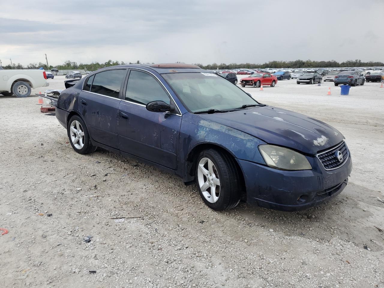 2006 Nissan Altima - Image 4