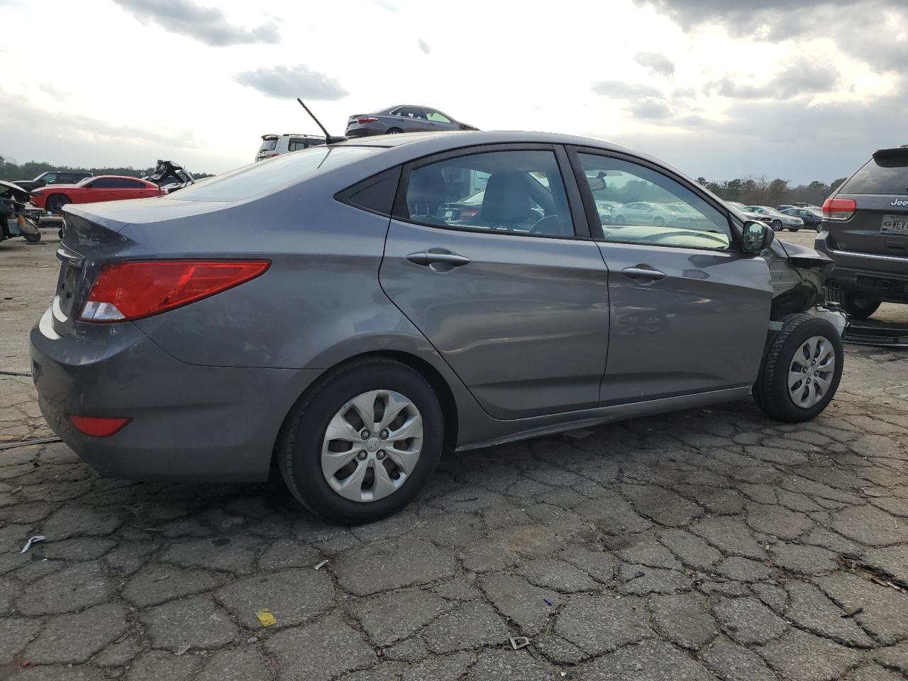 2017 Hyundai Accent - Image 3