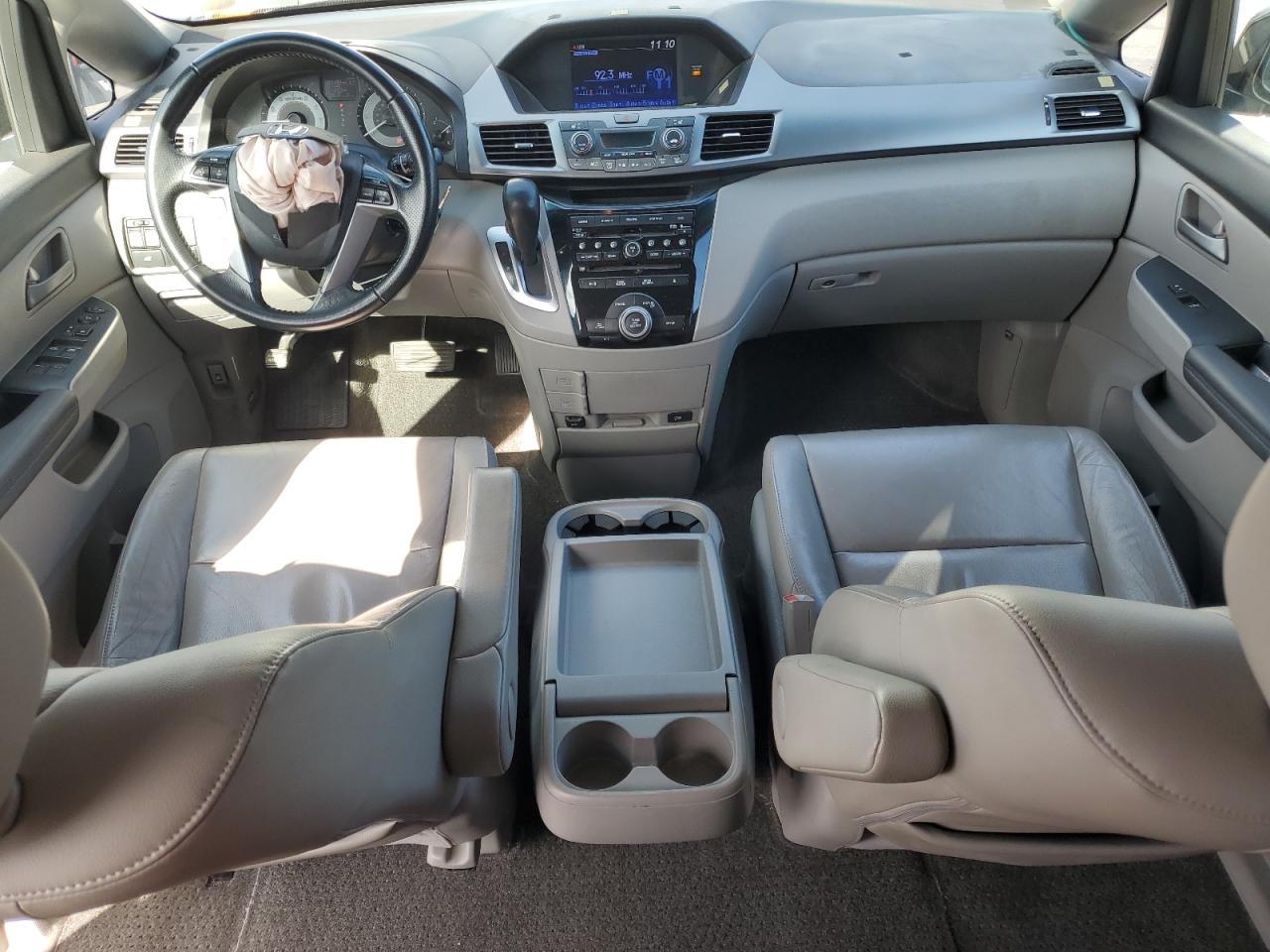 2012 Honda Odyssey - Image 8