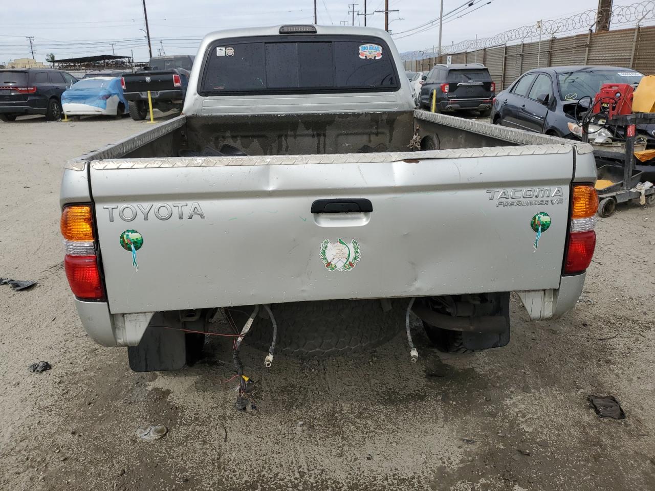 2004 Toyota Tacoma - Image 6