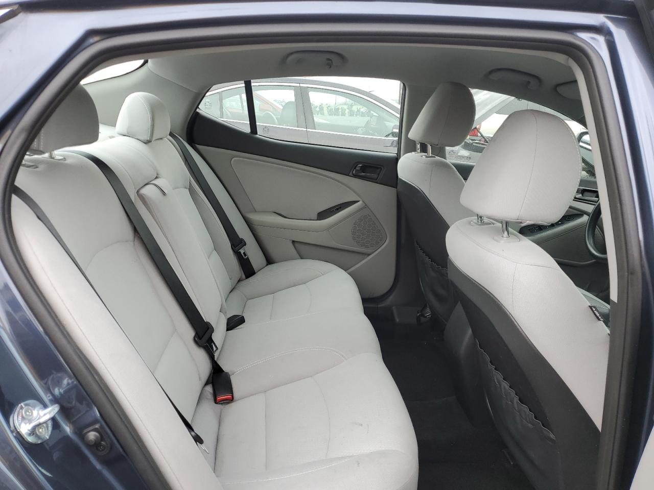 2015 Kia Optima - Image 10
