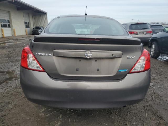 NISSAN VERSA 2015 Сірий