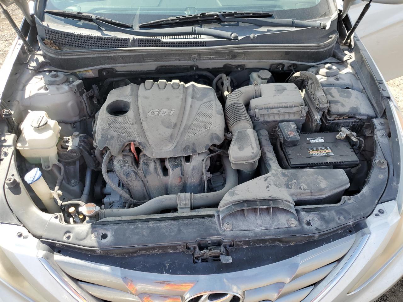 2013 Hyundai Sonata - Image 11