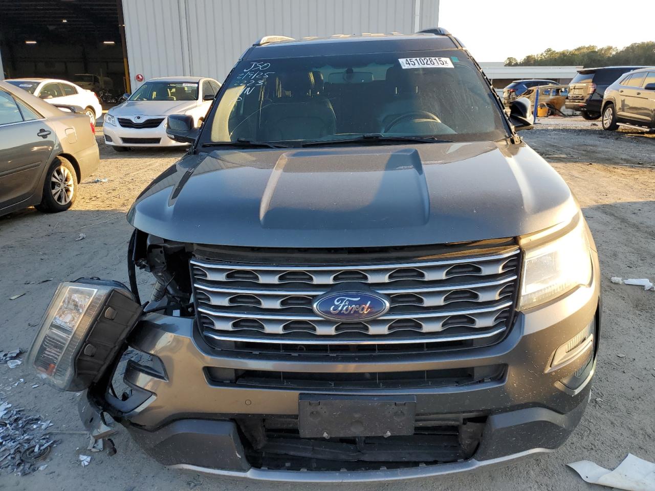 2016 Ford Explorer - Image 5