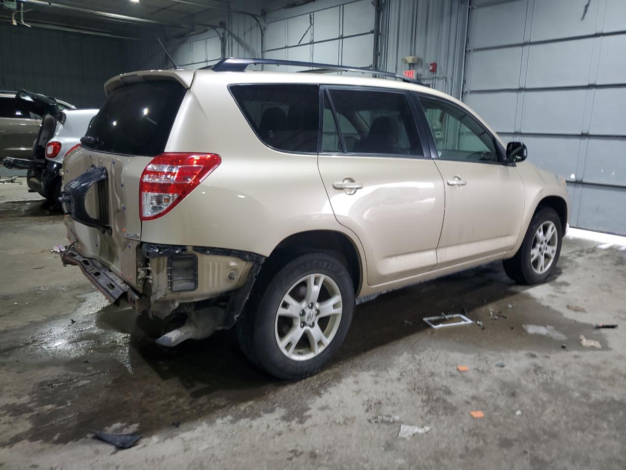 2012 Toyota RAV 4 - Image 3