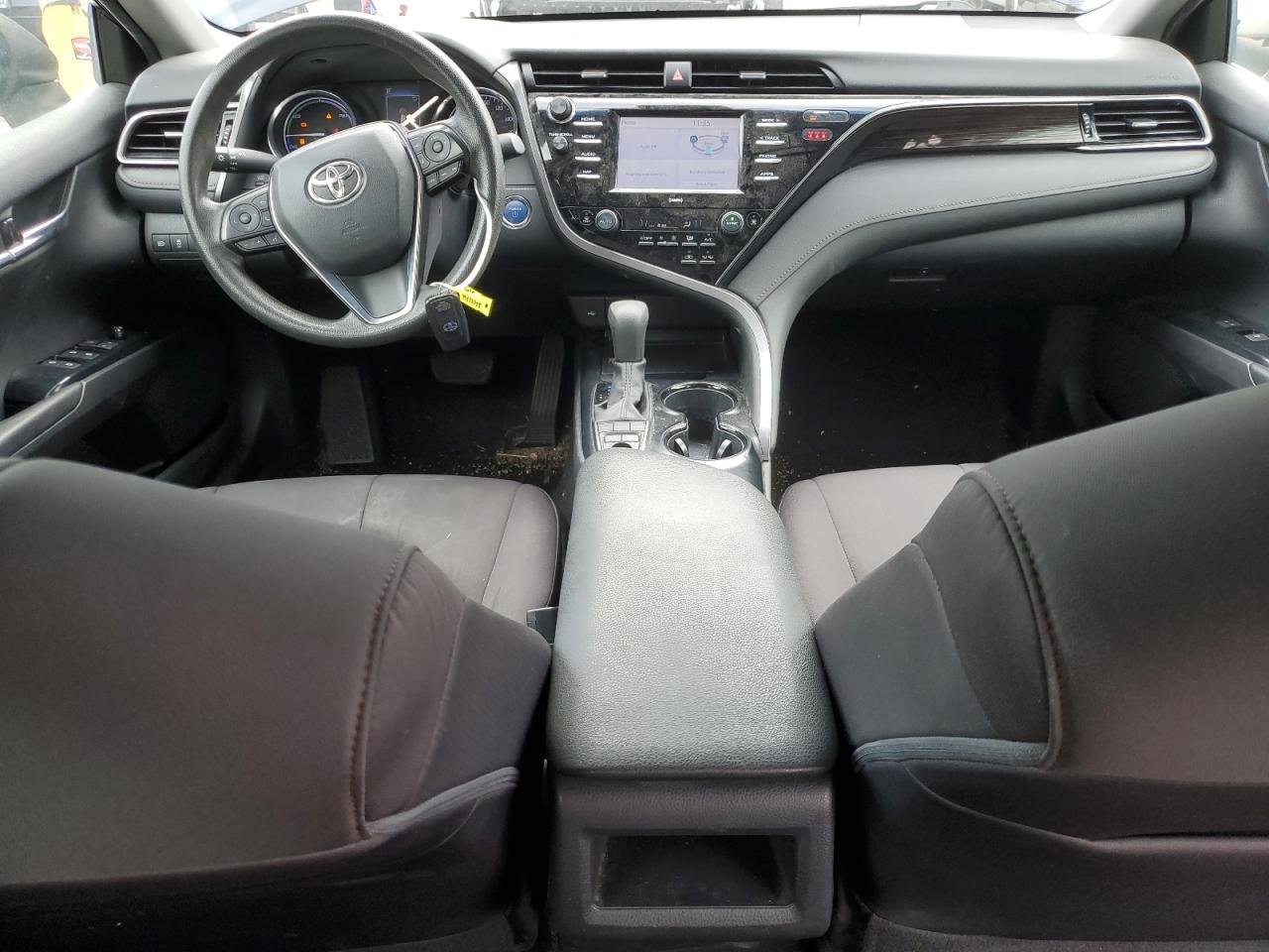 2020 Toyota Camry - Image 8