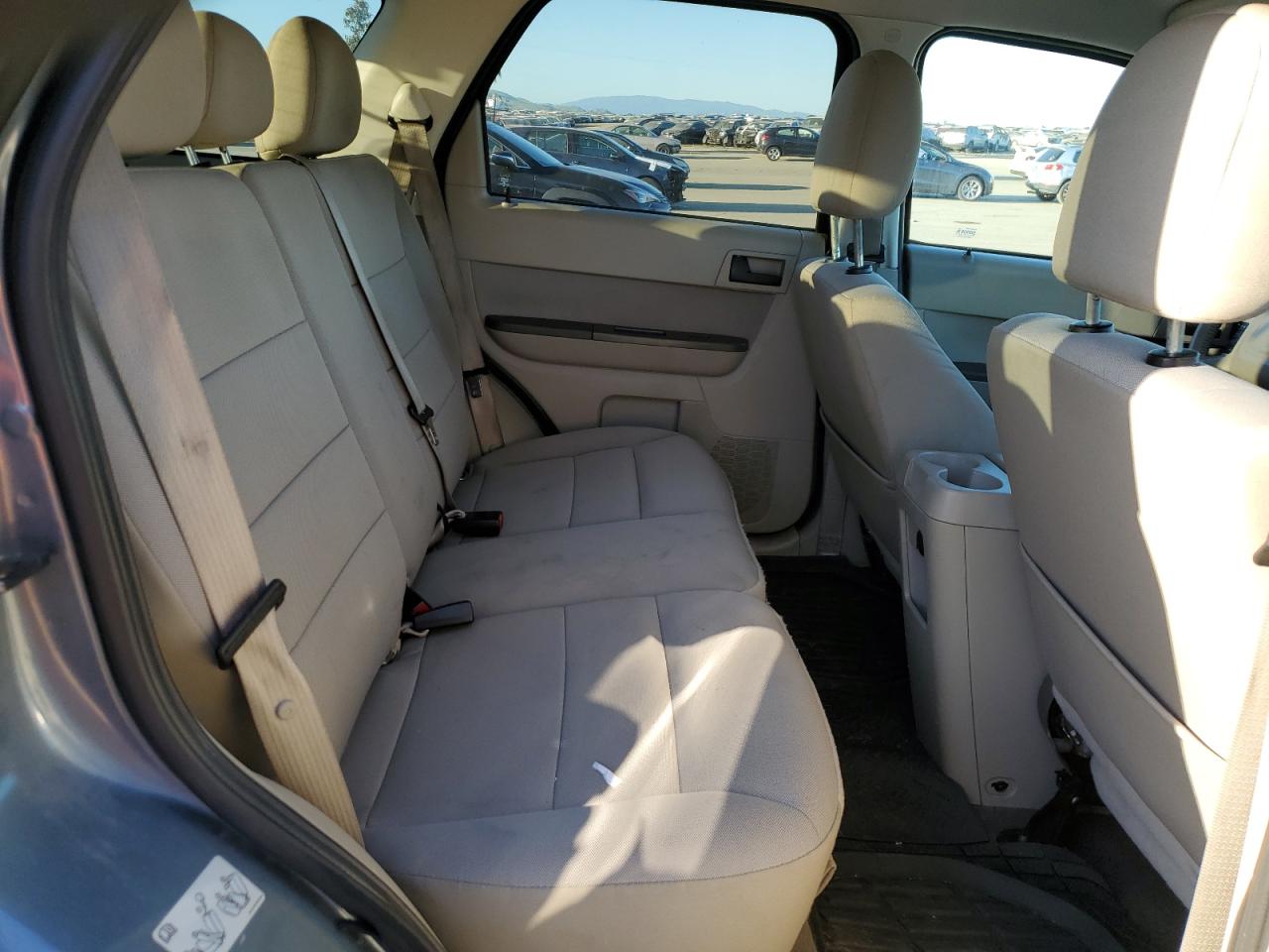 2011 Ford Escape - Image 10