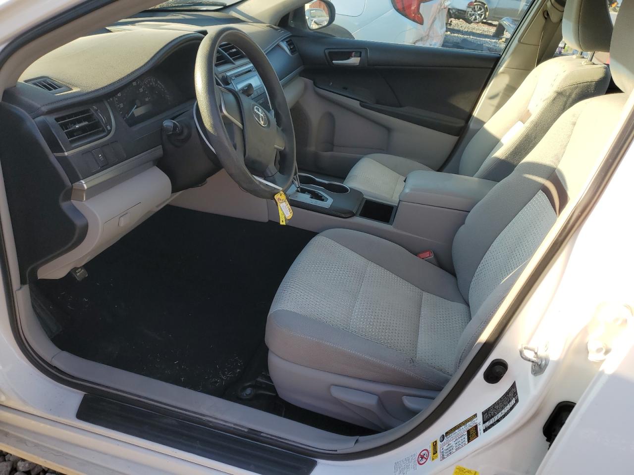 2012 Toyota Camry - Image 7