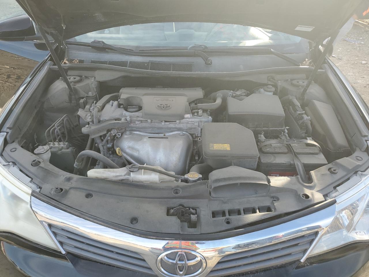 2013 Toyota Camry - Image 11