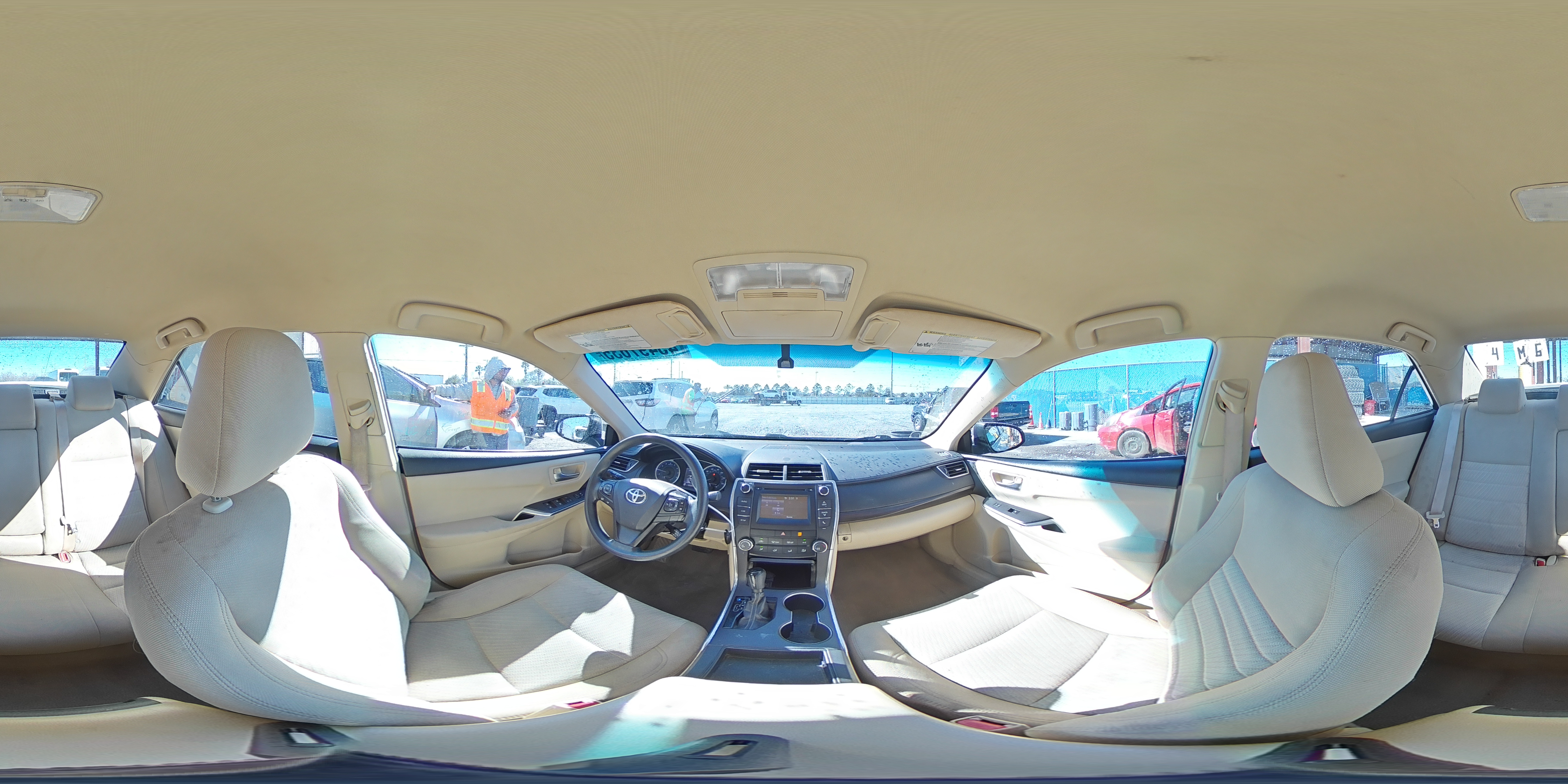 2016 Toyota Camry - Image 14