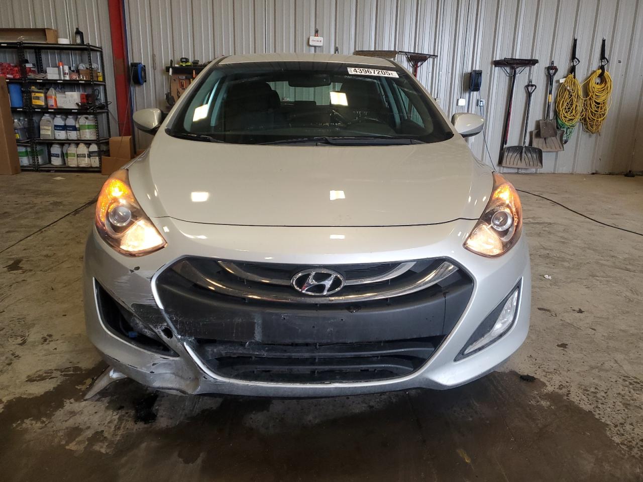 2013 Hyundai Elantra - Image 5