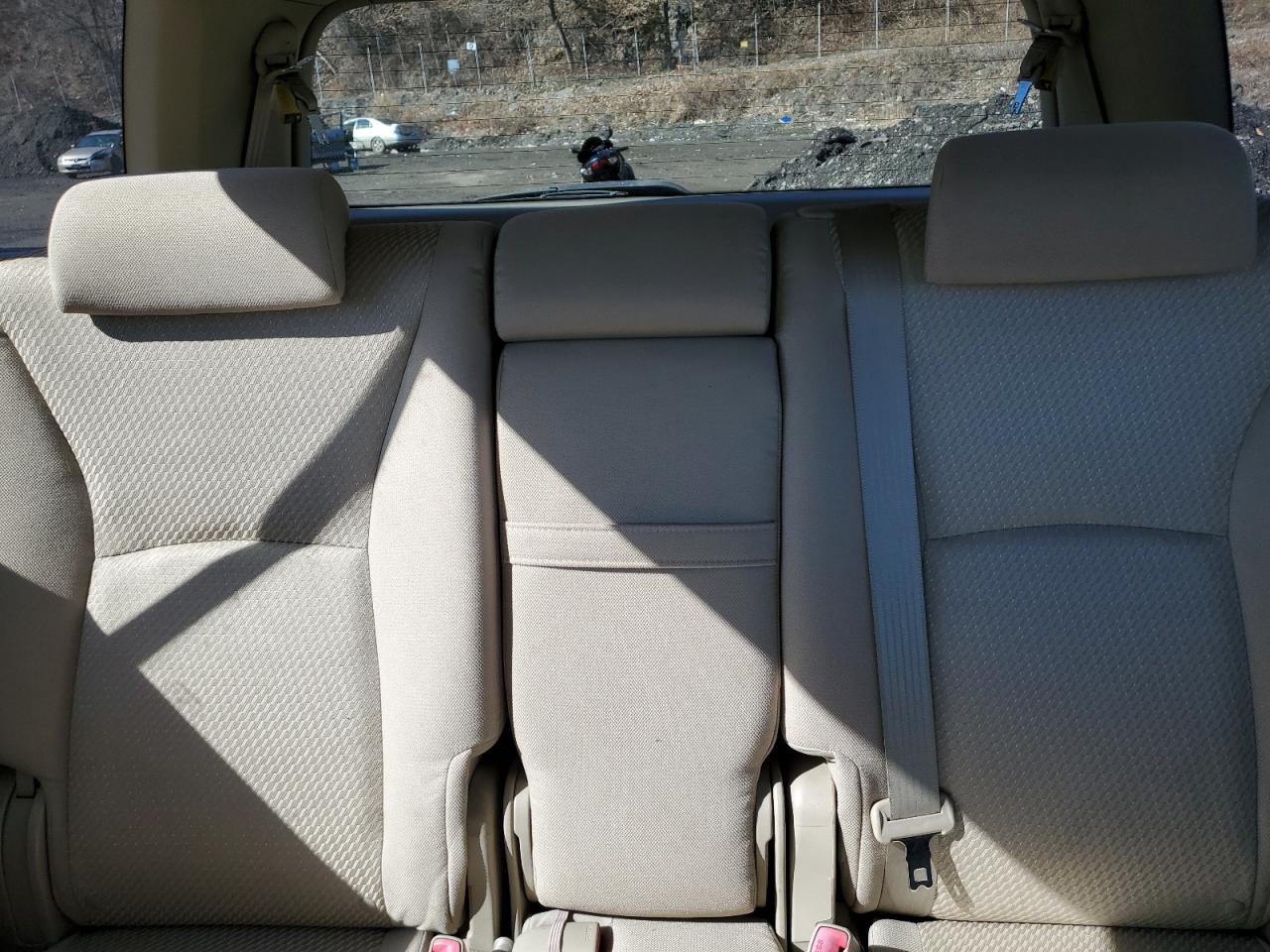2006 Toyota Highlander - Image 10