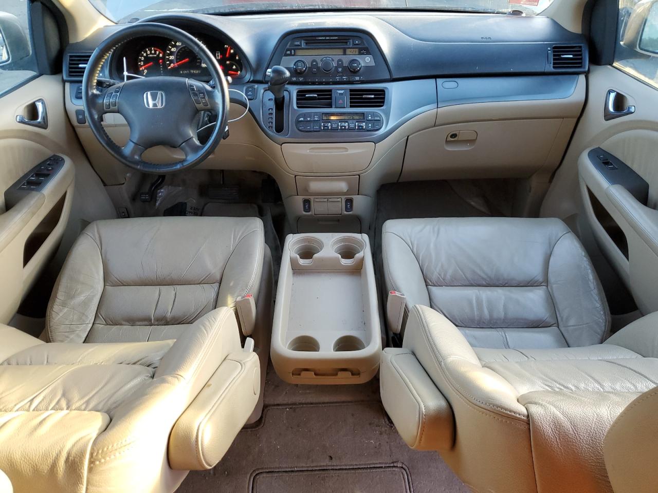 2007 Honda Odyssey - Image 8